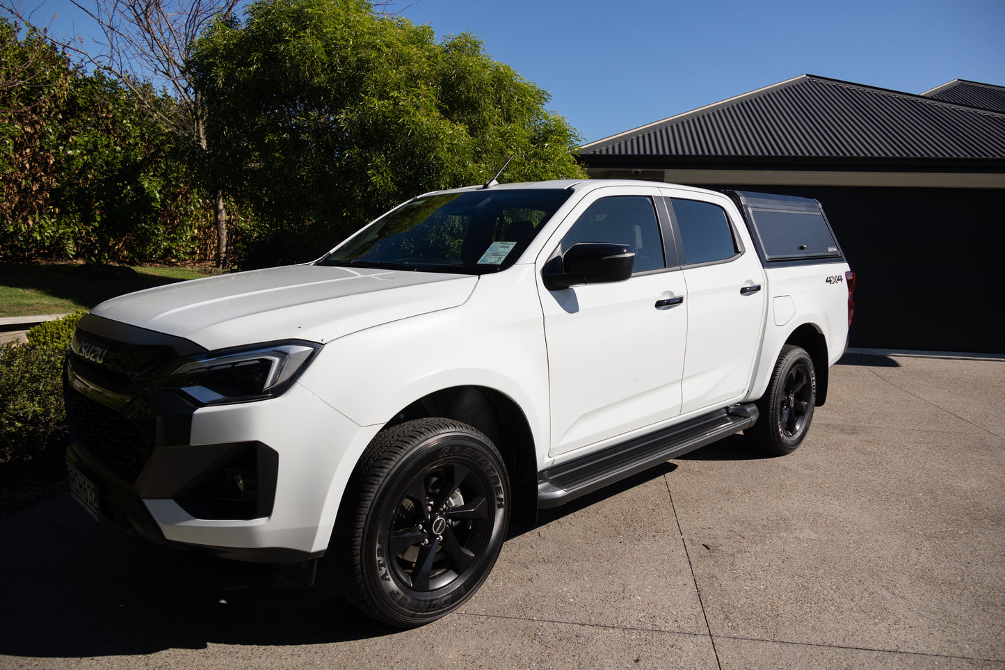 EasyCap Isuzu Dmax 2012+ - Strictly Outdoors