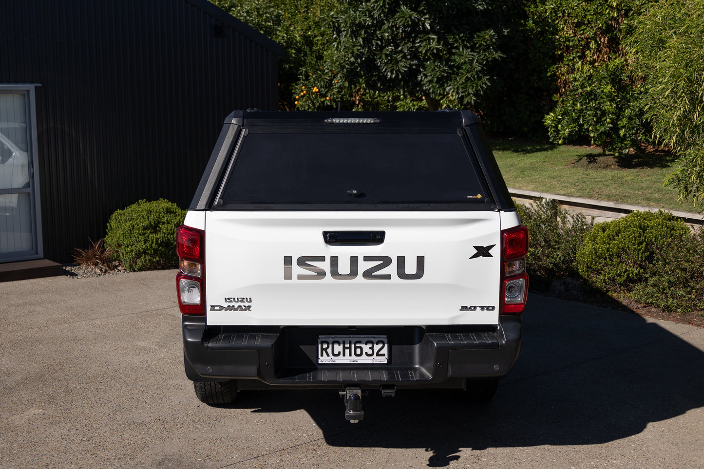 EasyCap Isuzu Dmax 2012+ - Strictly Outdoors