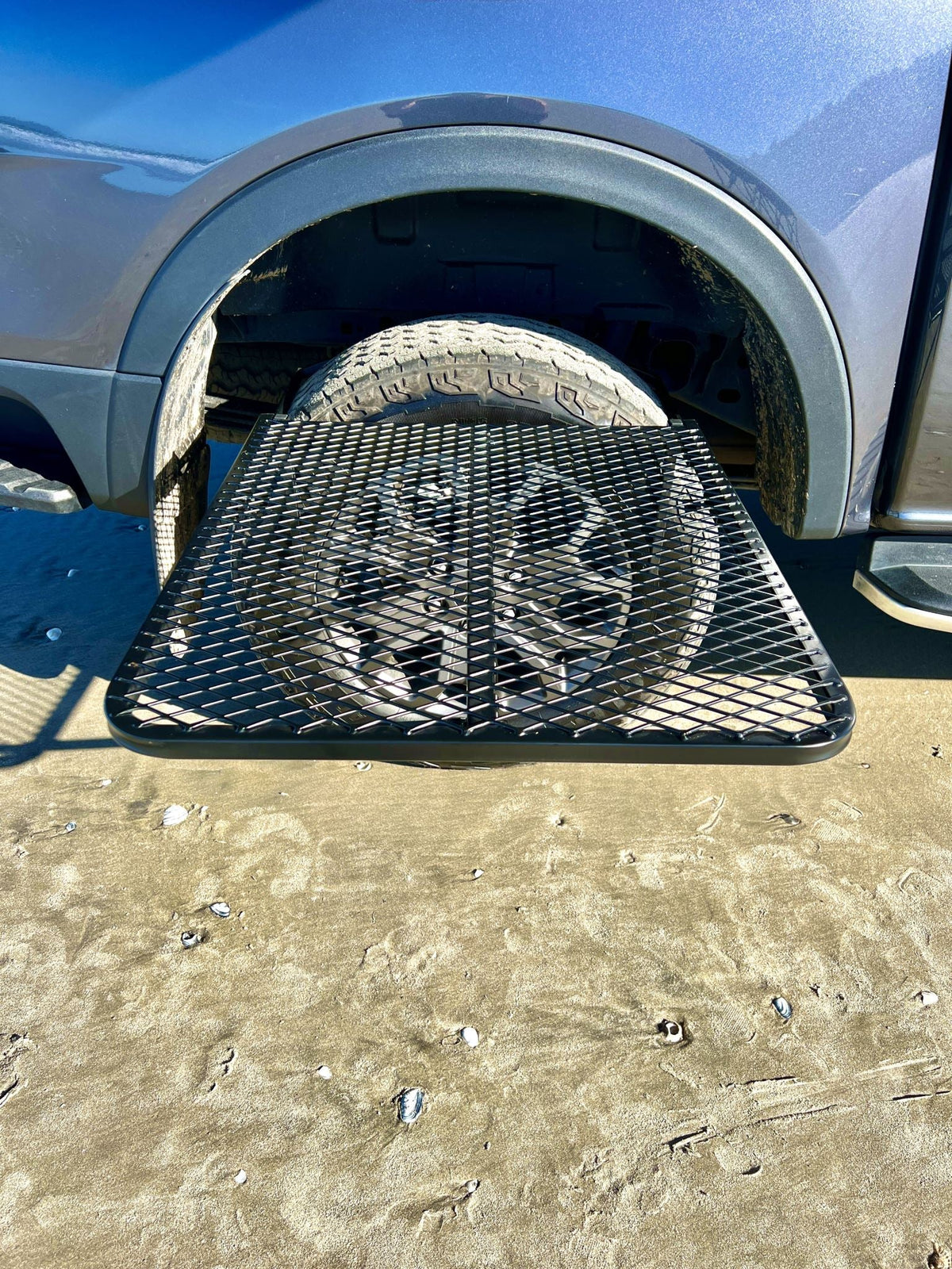 Tyre Table - XPLORA