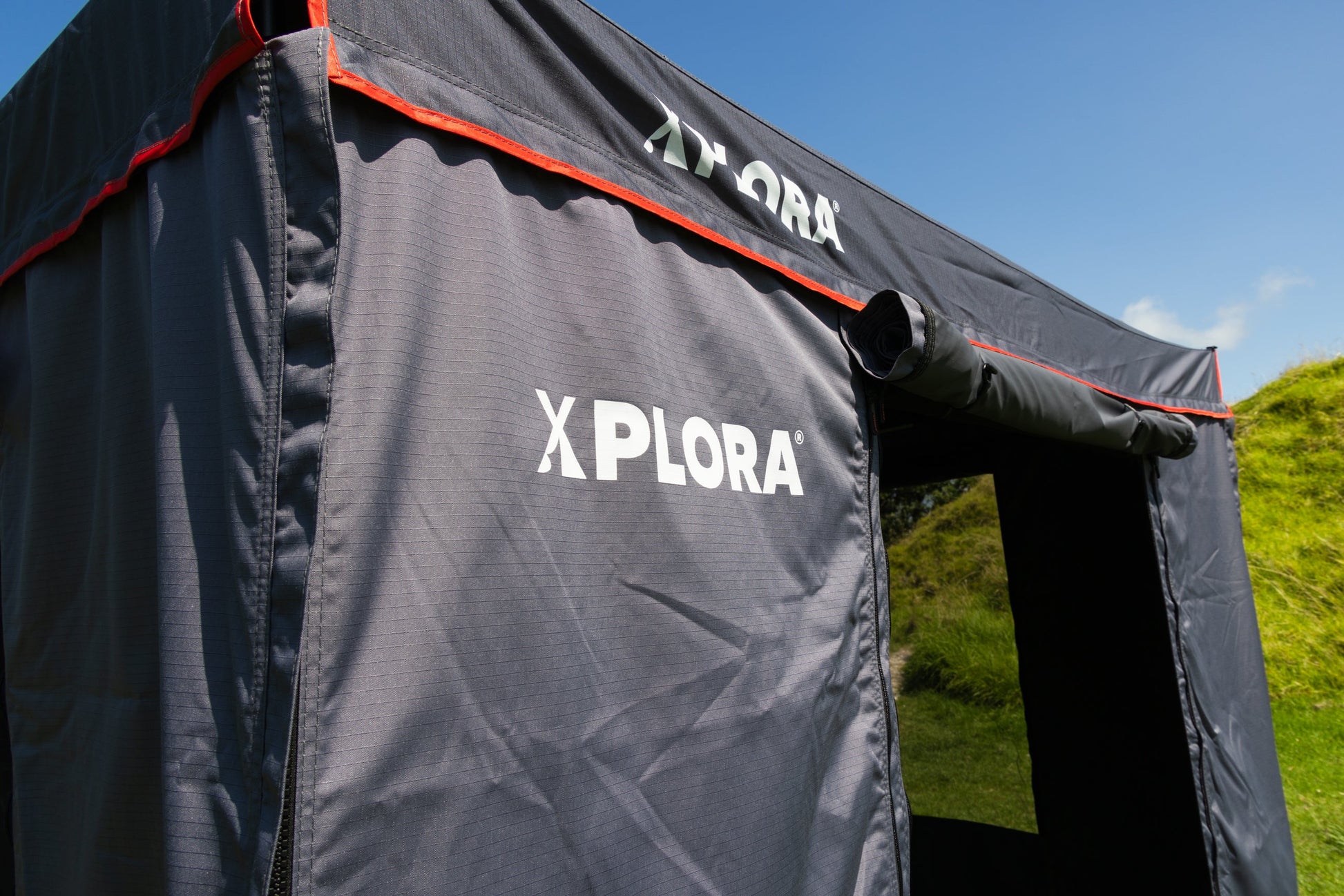 2.5m Quickshade room - Strictly Outdoors