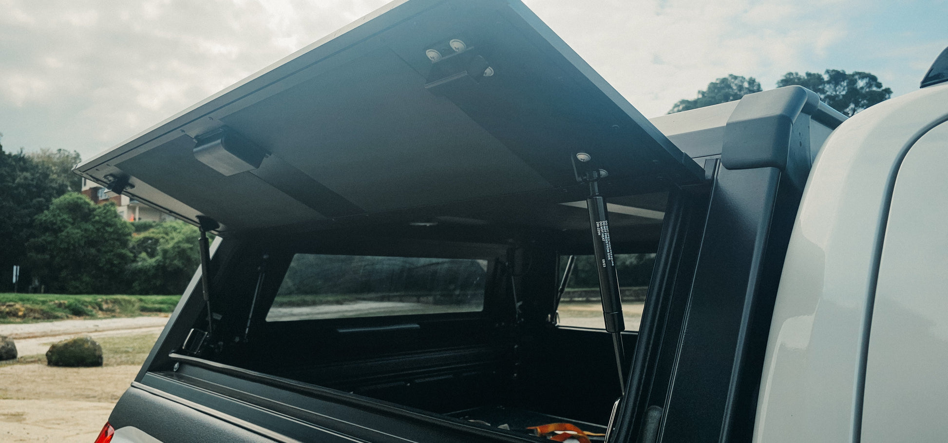 EasyCap Mitsubishi Triton Canopy 2023+ - Strictly Outdoors