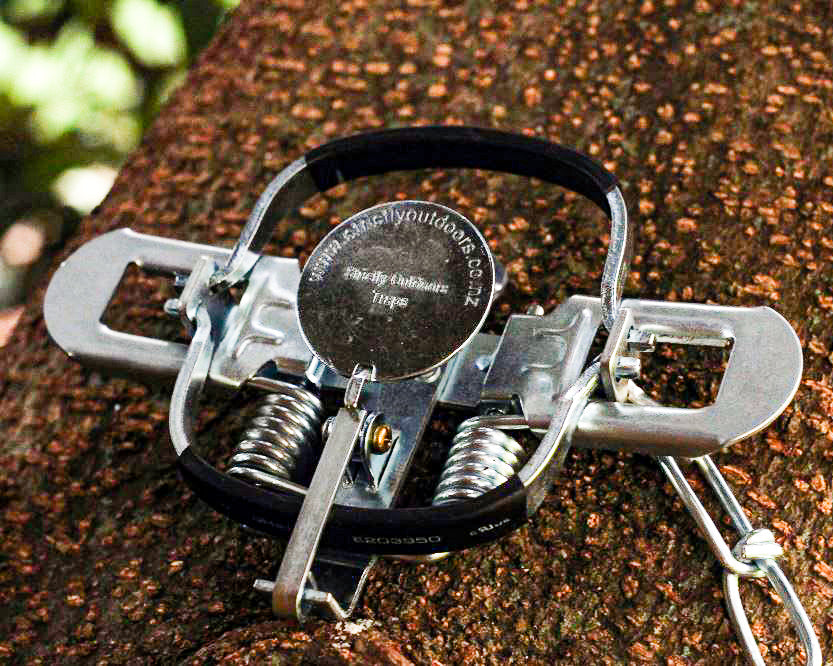 Galvanised Rubber Possum Leg Hold Trap - Strictly Outdoors
